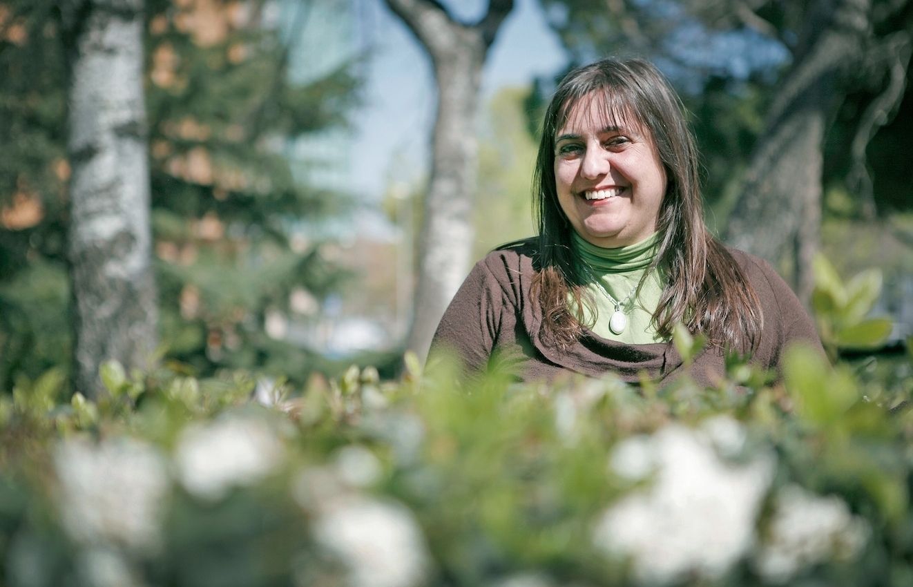 Amb 41 anys la Marta en fa deu que va decidir ajudar altres mares. FOTO: Artur RIbera