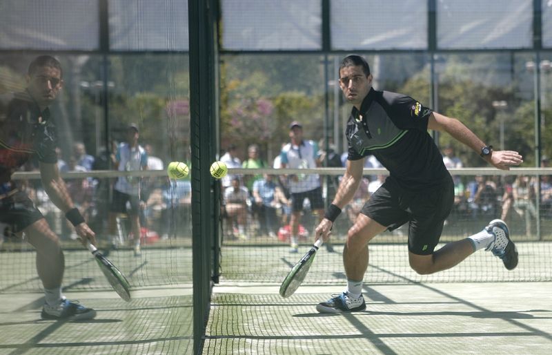 Javier Escalante, en una jugada de la final. FOTO: Artur Ribera