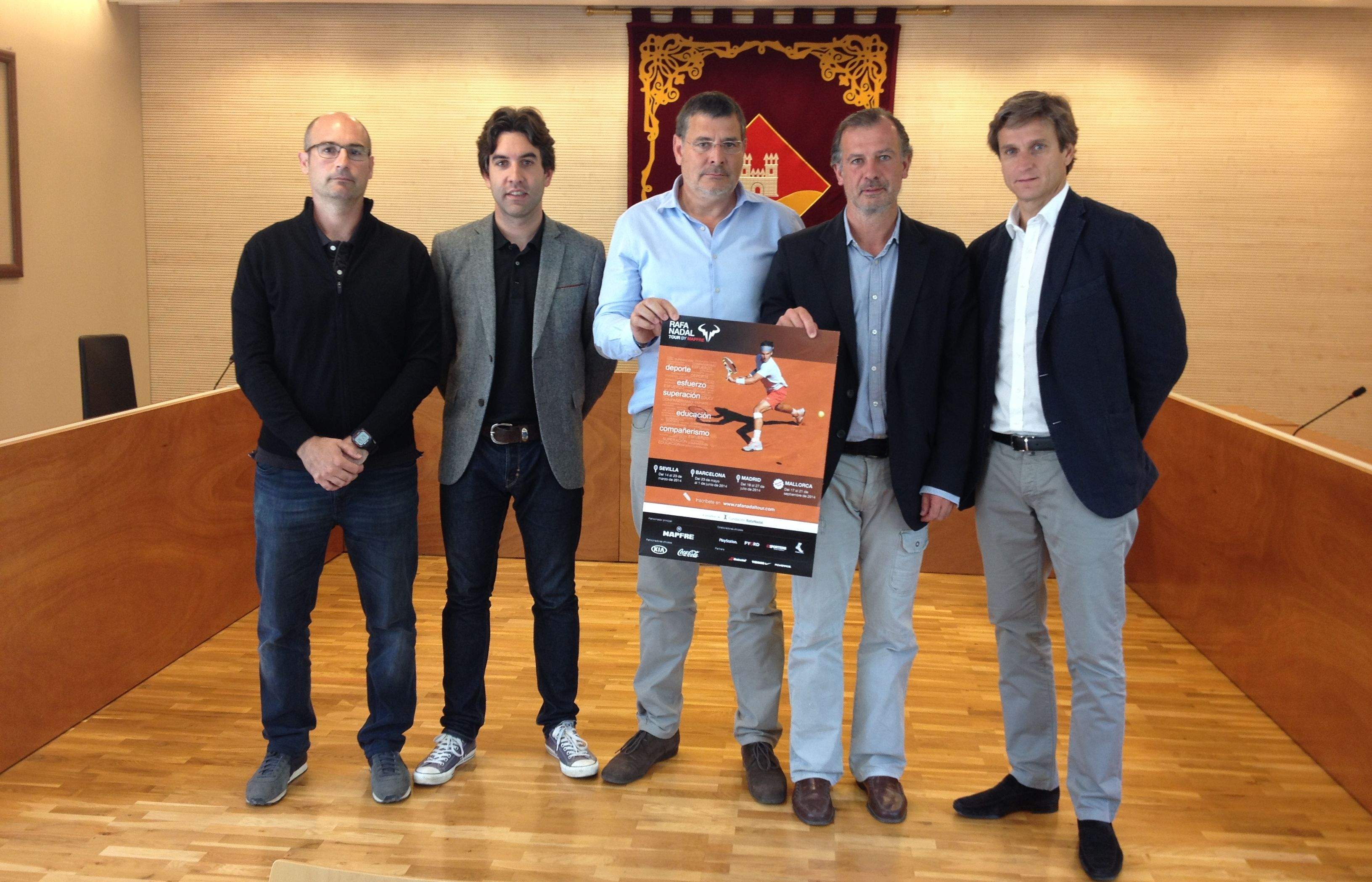Roger Badia, Xavier Tizón, Josep Puig, Joan Carles Pradell i Carles Costa, a la presentació del torneig. FOTO: À. L. P.