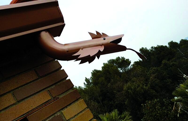 Sencarreguen del manteniment i neteja de canals pluvials, 