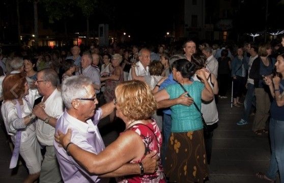 Ball de revetlla de Sant Joan. FOTO: Cedida