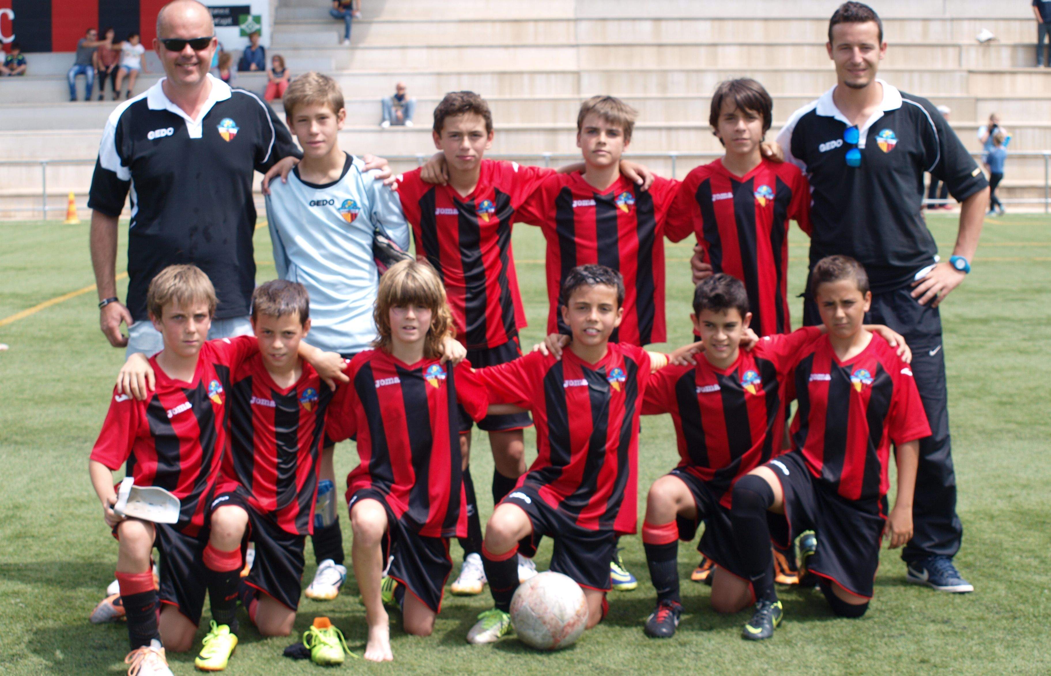 Plantilla de l'aleví A del Sant Cugat Esport FC. FOTO: Cedida