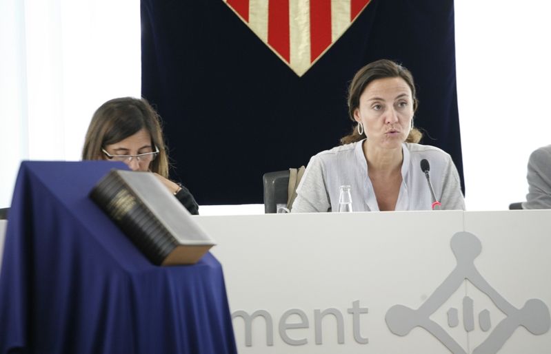 Mercè Conesa al ple extraordinari de l'estat de la Ciutat. FOTO: Artur Ribera