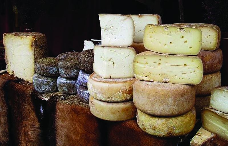 Diverses varierais de formatges. FOTO: Cedida