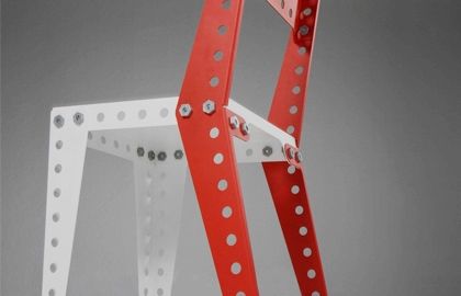 Mobles que fan recordar les característiques joguines de Meccano. FOTO: Cedida