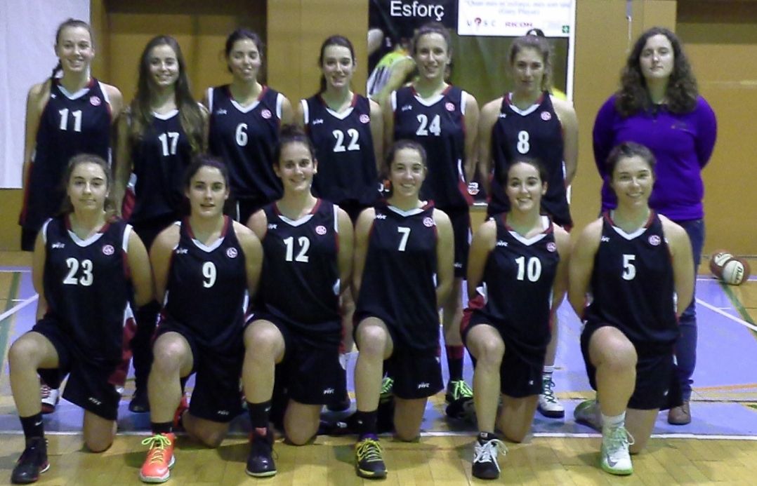 Plantilla del sènior 2 femení de bàsquet de la UE Sant Cugat de la temporada 2013-2014. FOTO: UESC