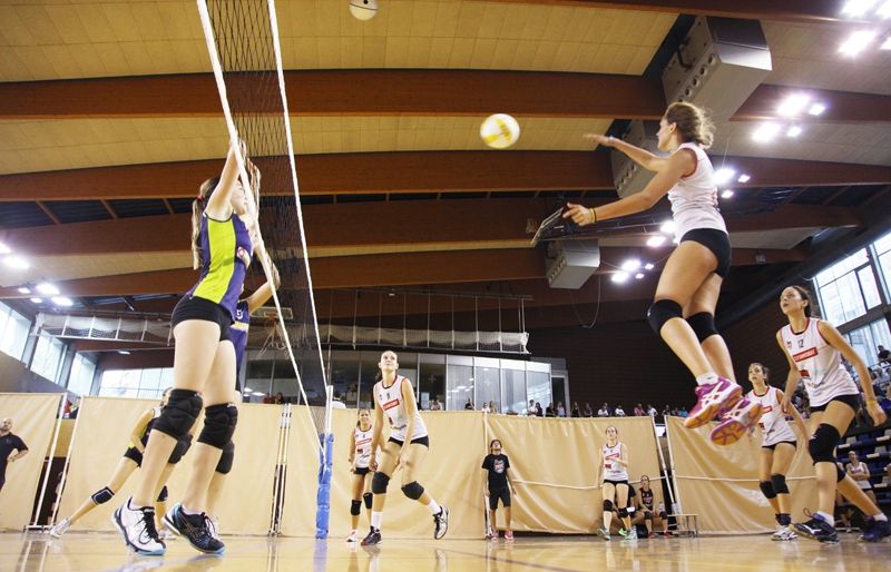 L'equip cadet del CV Sant Cugat ha volat cap al títol. FOTO: Lali Puig