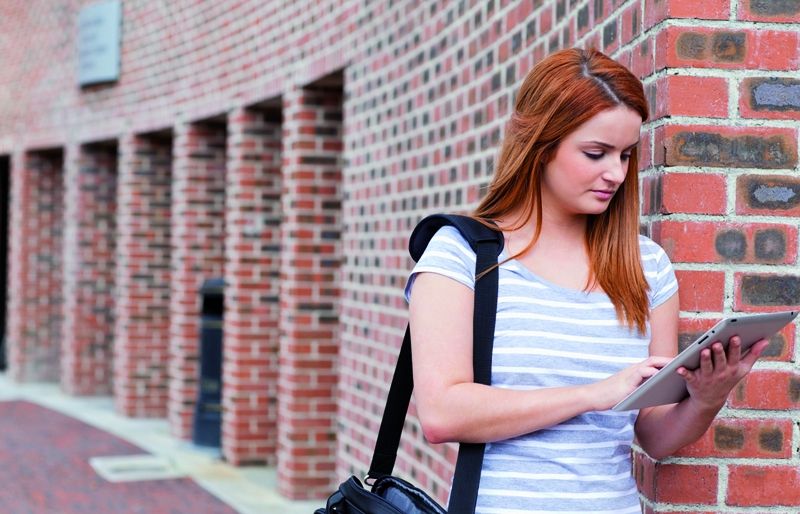 Ampliar la formació personal amb màsters i postgraus. FOTO: Cedida