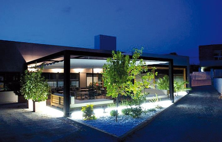 Divendres i dissabtes nit: cocktails i copes