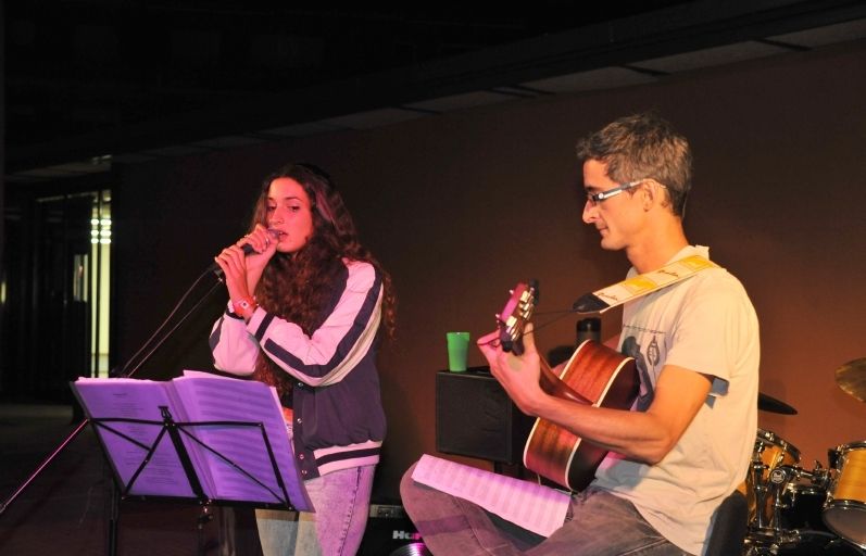 Gina & Guillem Duo són uns dels santcugatencs que actuaran. FOTO: Amanda Bernal 