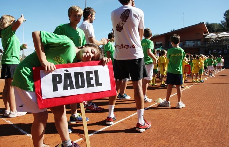 El CE Valldoreix ha presentat les seccions de pàdel, tennis i futbol. FOTO: Lali Puig