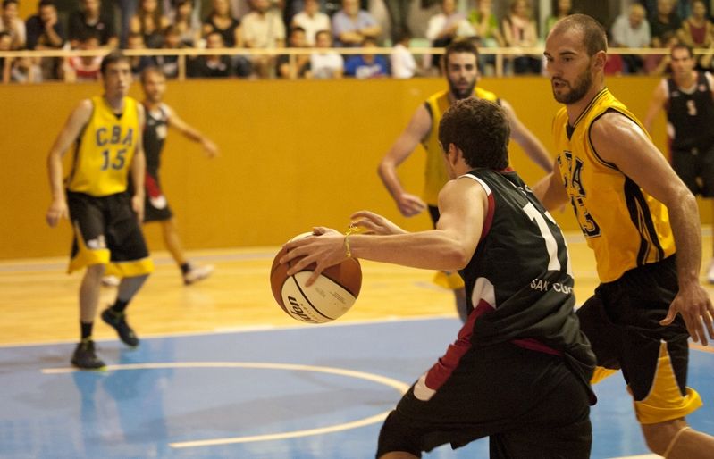 La UE Sant Cugat perd a la seva pista el seu primer partit. FOTO: Amanda Bernal