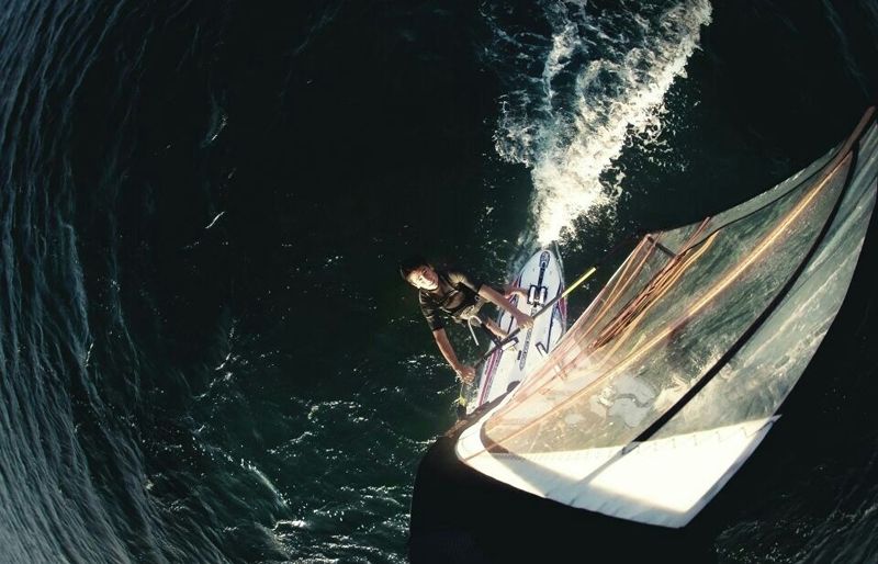 3r ESPORTS: Windsurf zenital