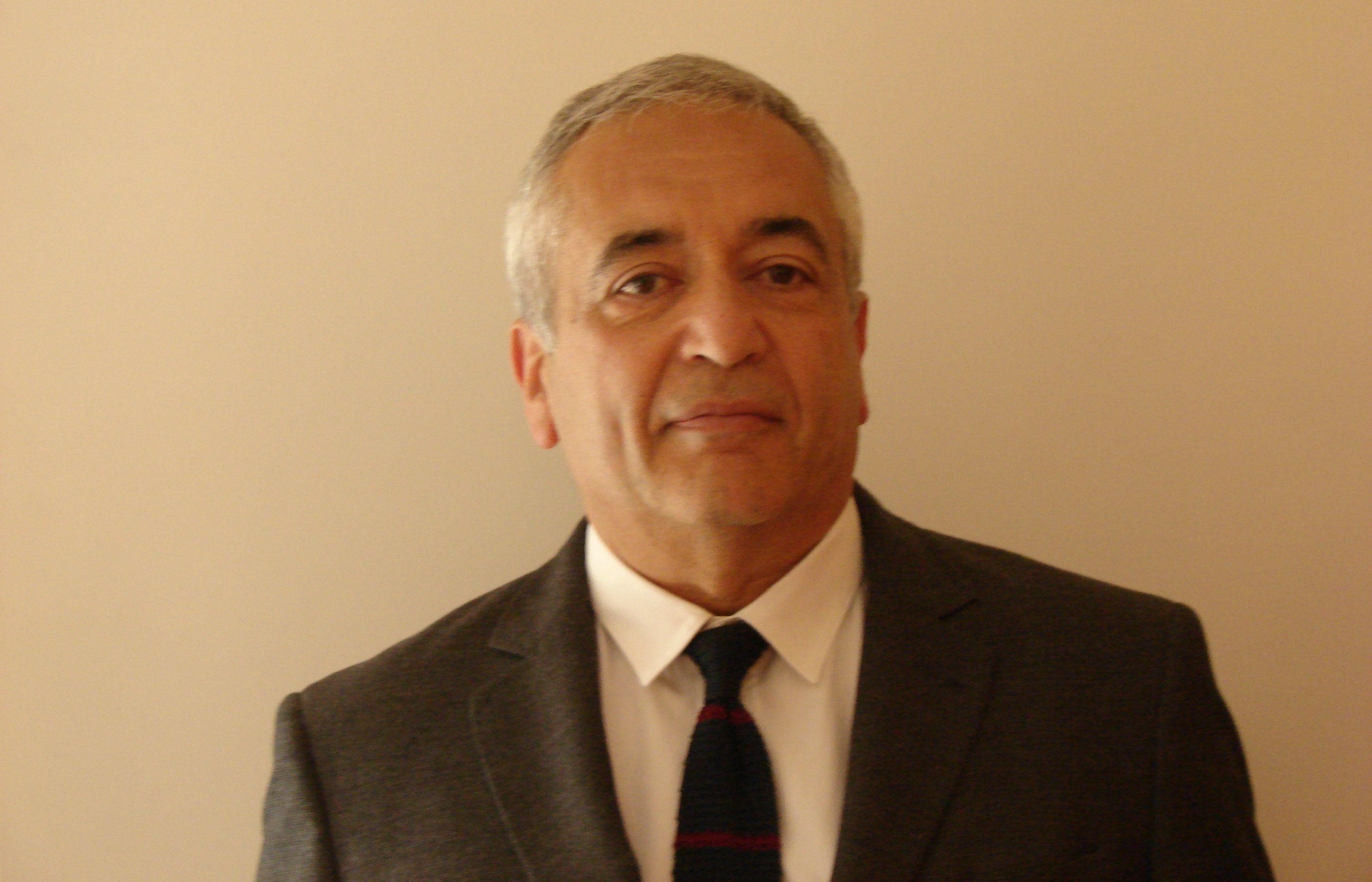 Javier Luna va militar al PSC. 