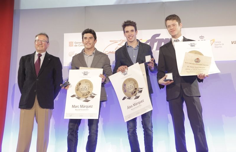 Els tres campions del món han estat distingits per la Federació Espanyola. FOTO: Artur Ribera