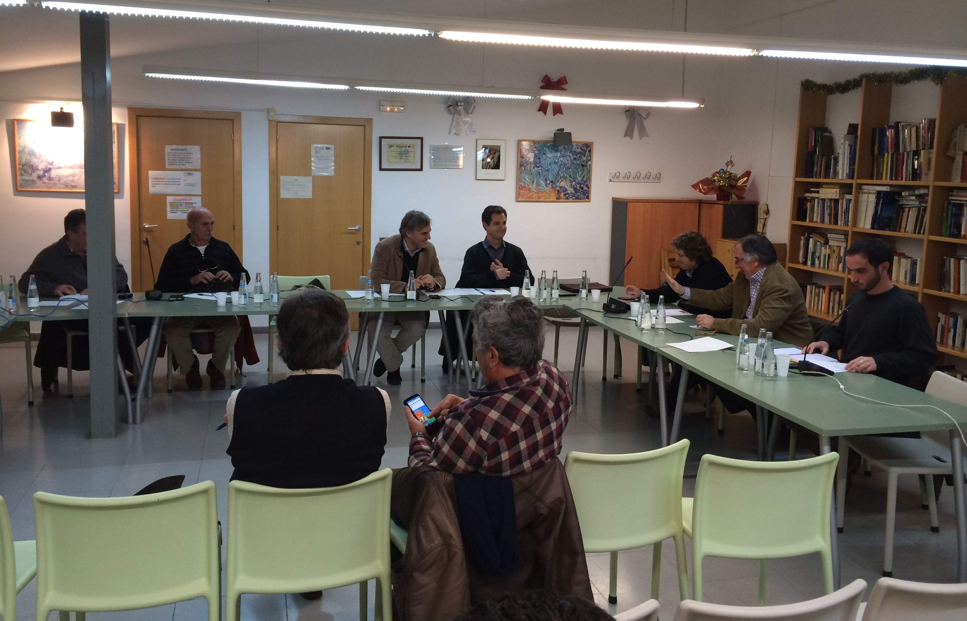 L'assistència de públic ha estat escassa al Consell de Barri de Mira-sol.