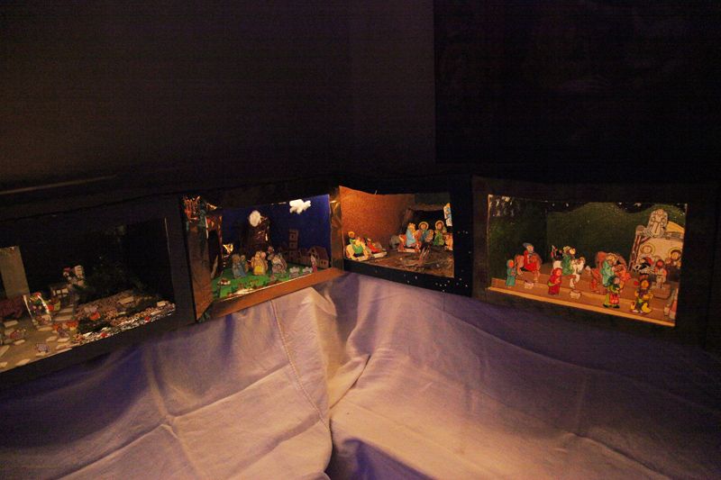 Pessebres i figures a la Casa Abacial del Monestir FOTO: Cedida