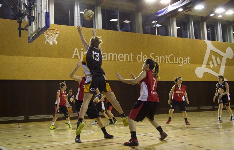 El QBasket Sant Cugat femení perd amb el CB Parets. FOTO: Estefania Bedmar