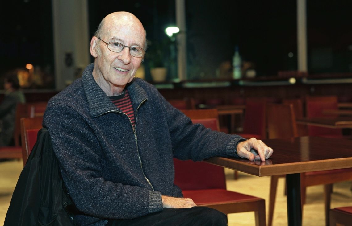 Manel Joseph és la veu de l'Orquestra Plateria. FOTO: Artur Ribera