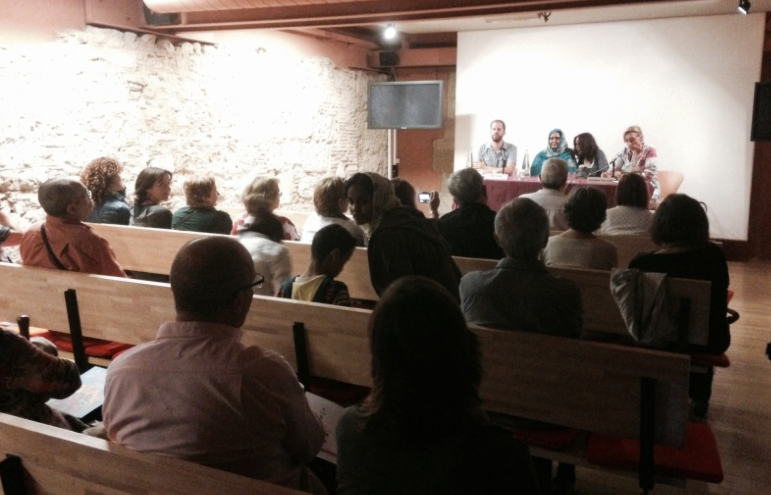 Imatge d'una xerrada de l'AASCV. FOTO: Laura Grau