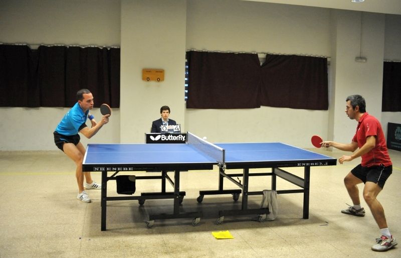 Josep Antón, a la dreta de la imatge, en un partit de lliga de la temporada passada. FOTO: Amanda Bernal