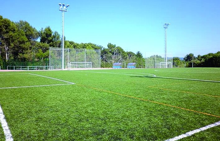 Camps de futbol de qualitat