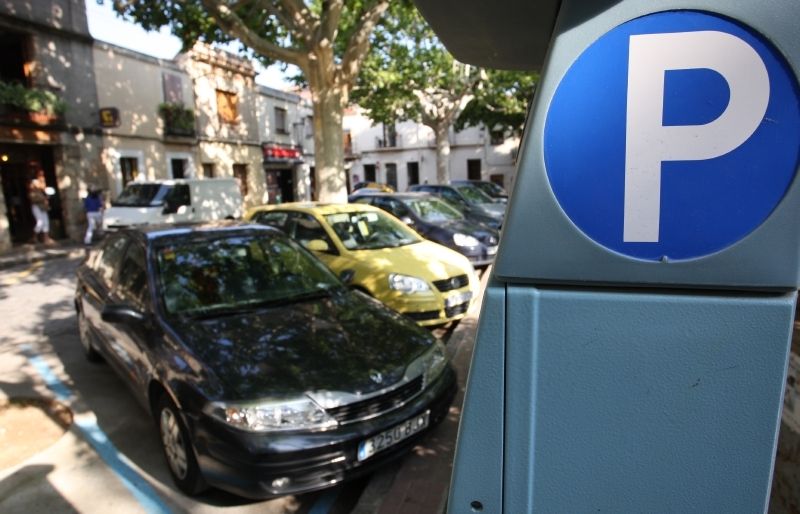 ERC-MES vol implementar una zona gratuïta d'aparcament amb limitació horària. FOTO: Arxiu