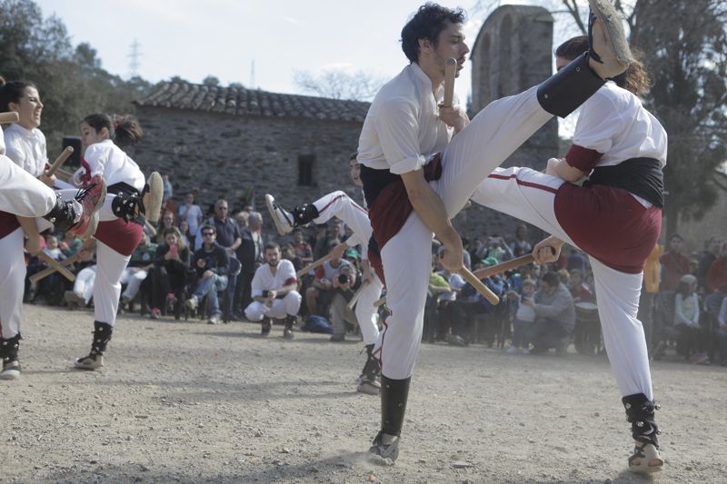 Actuació de Bastoners de Sant Cugat