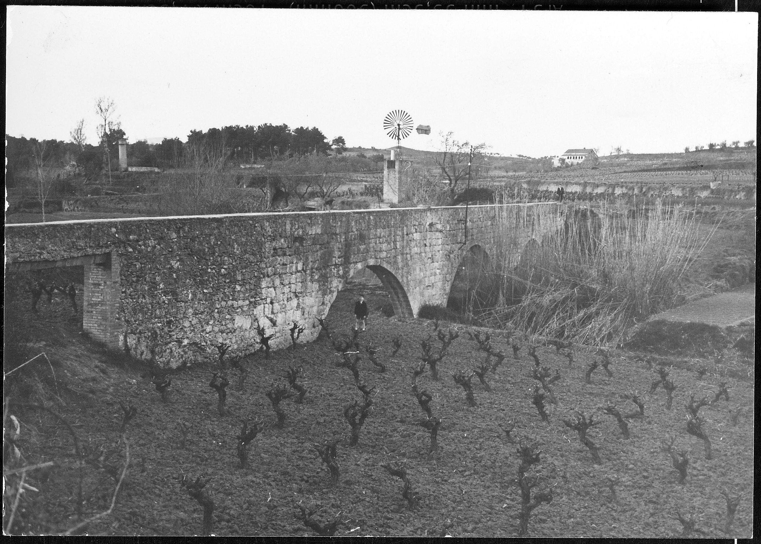 El pont de Can Vernet cap als anys vint del segle XX. Autor desconegut. Fons Joan Bordas Vidal, AHSCV.