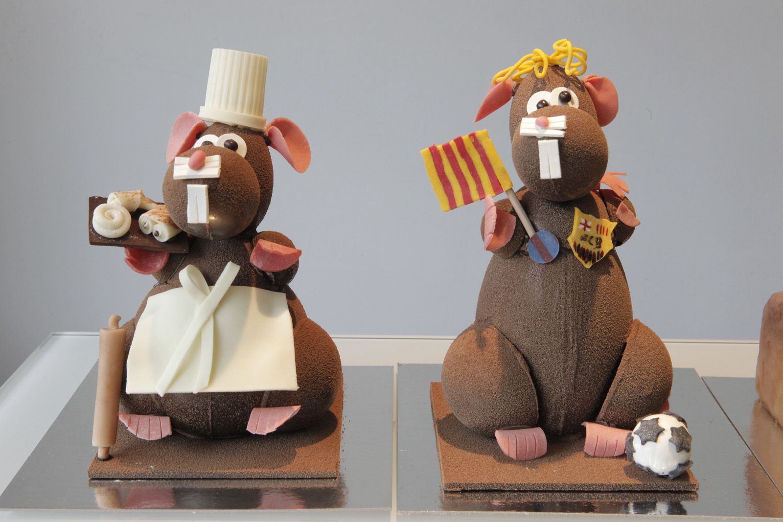 L'estètica divertida i moderna predomina a la pastisseria Dolç. FOTO: Artur Ribera