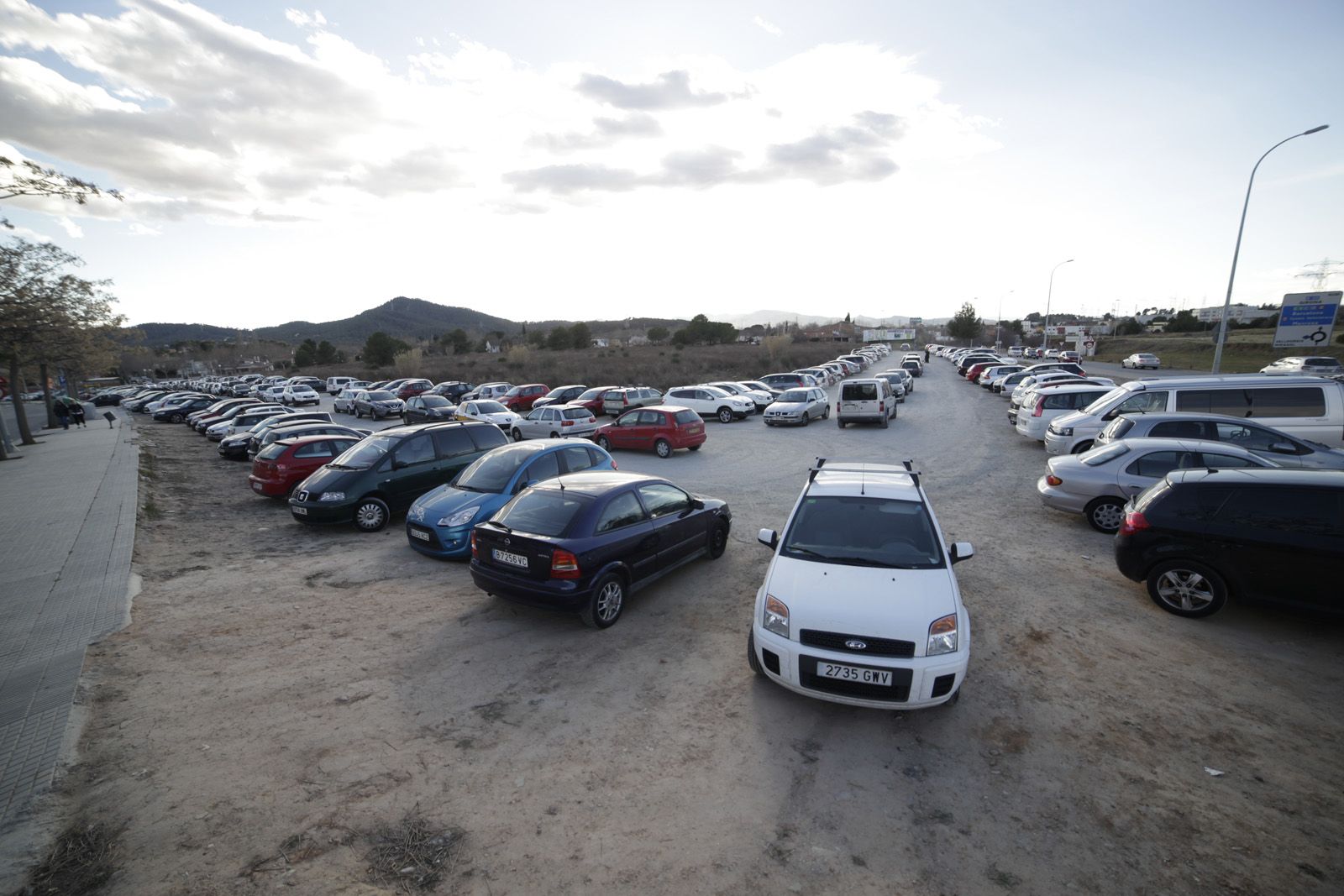 Els terrenys de Can Cabassa i que els veïns hauran de decidir què s'hi fa estan ubicats a prop de l'Hospital General FOTO: Artur Ribera