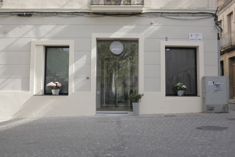 Pilam Pilates es troba a la plaça de Barcelona