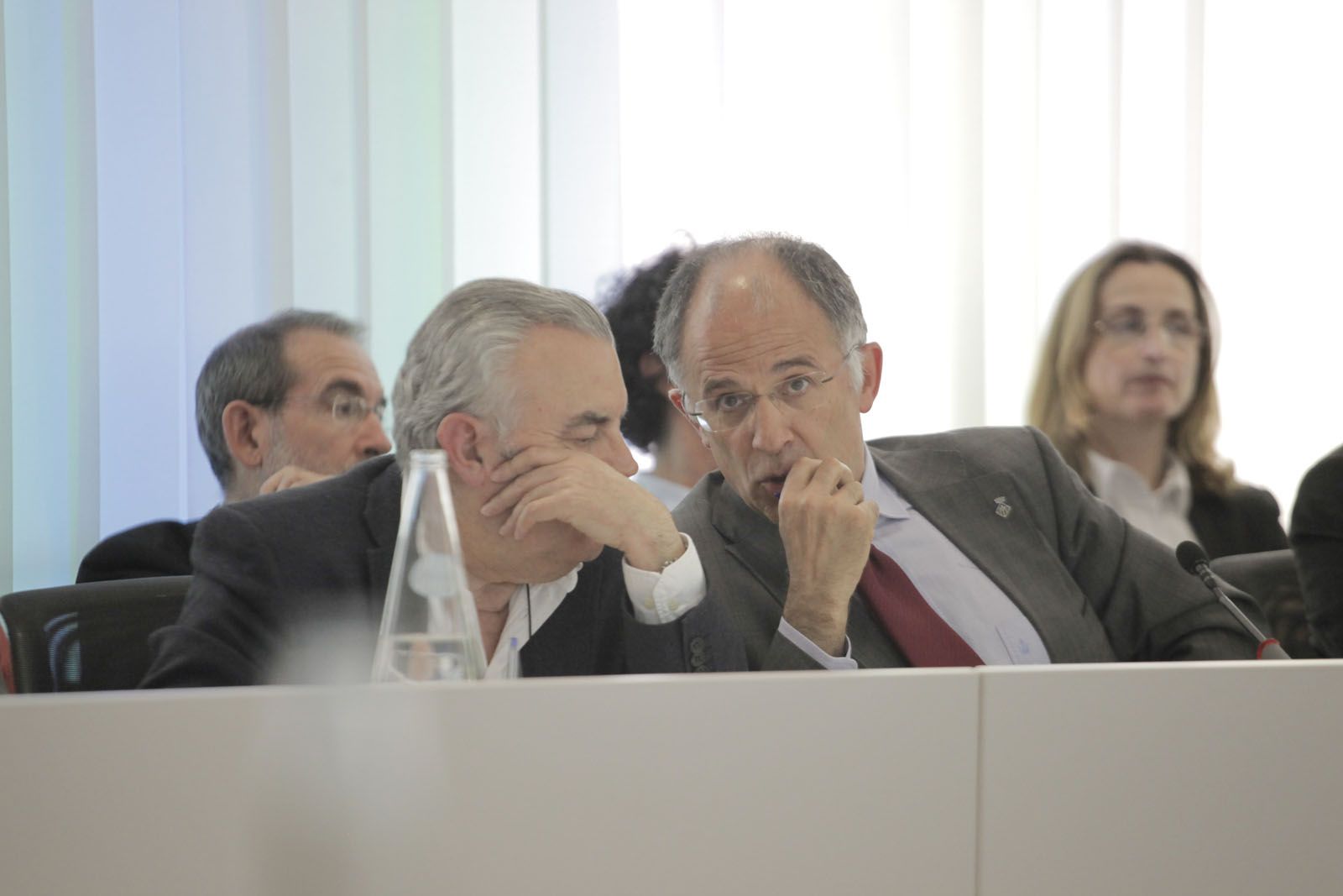 Salvador Massip i Xavier Escura dos dels regidors de CiU que no seguiran el mandat vinent ja que no van a la llista electoral de CiU. FOTO: Artur Ribera