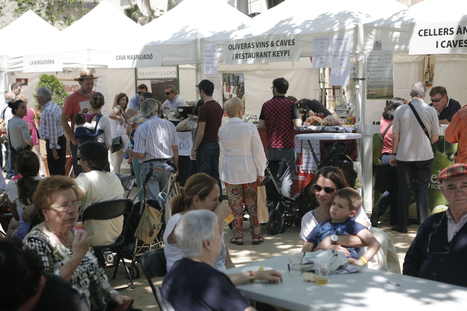 La gastronomia tindrà un pes important amb un espai a la plaça del Rei. FOTO: Artur Ribera