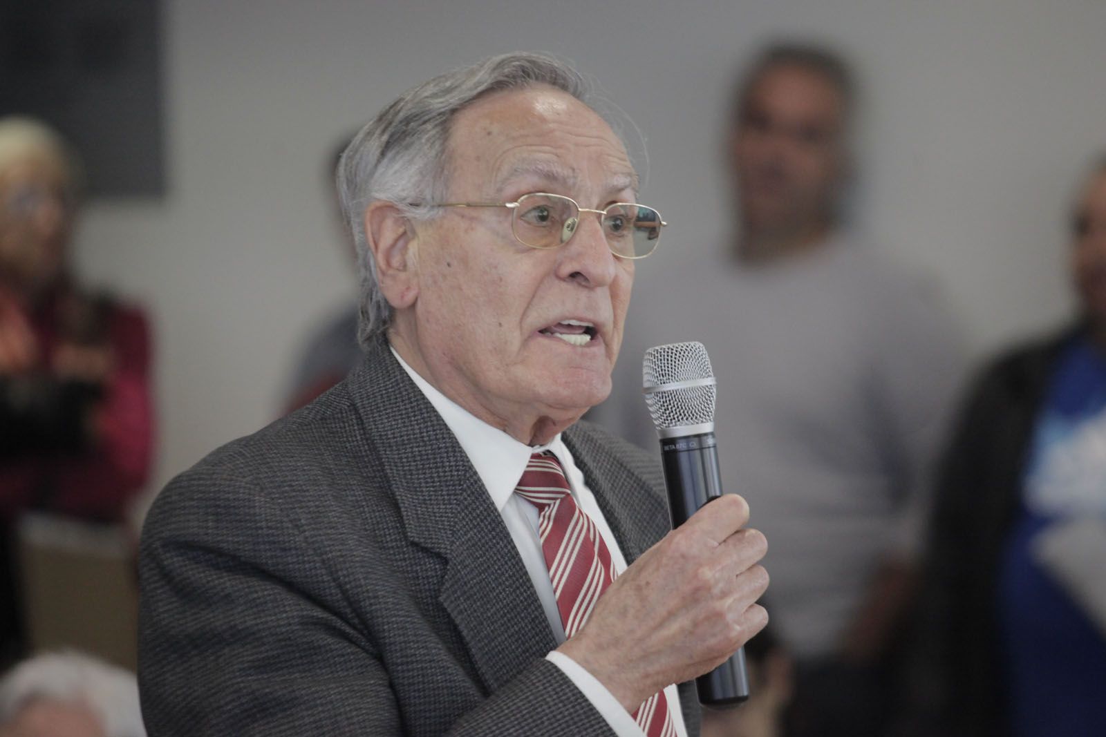 Pere Marín, en el torn de participació ciutadana. FOTO: 