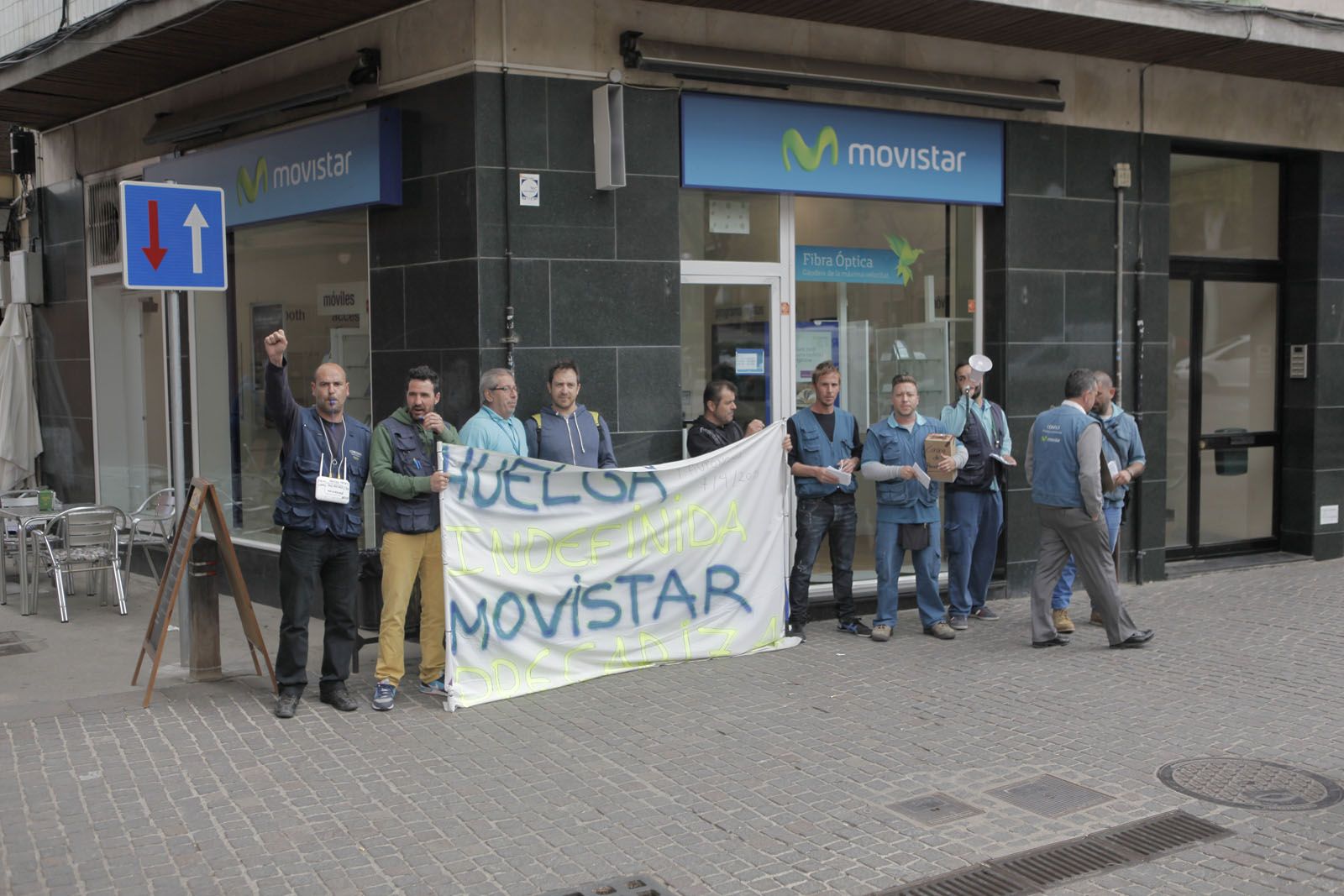 La vaga dels treballadors de Movistar, podria ser el motiu. La setmana passada, protestaven a Sant Cugat. FOTO: Artur Ribera