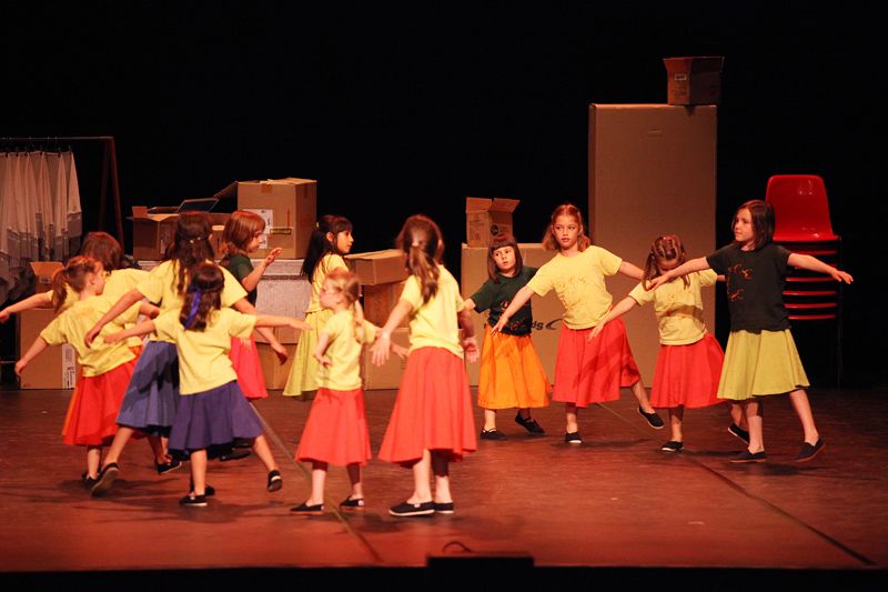 'Ballant perquè em miris'. FOTO: Arxiu