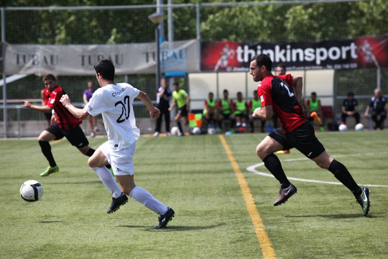 Futbol masculí: Sant Cugat Esport FC - CE Olivella al ZEM Jaume Tubau. FOTOS: Lali Puig 