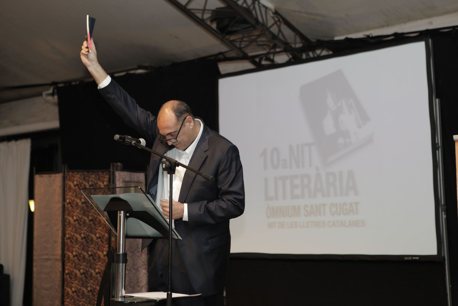 Xavier Bosch ha homenatjat Francesc Garriga en el pròleg literari. FOTO: Artur Ribera