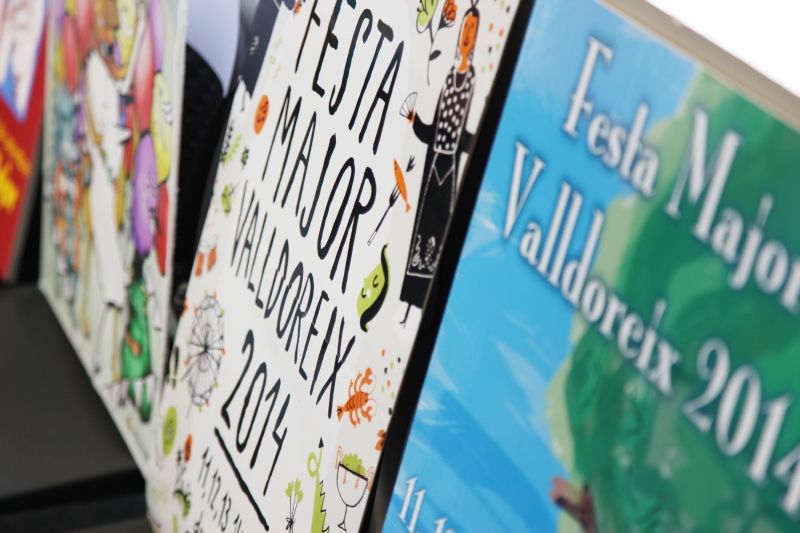 Els cartells s'exposaran del 19 al 30 de setembre a la biblioteca. FOTO: Lali Puig