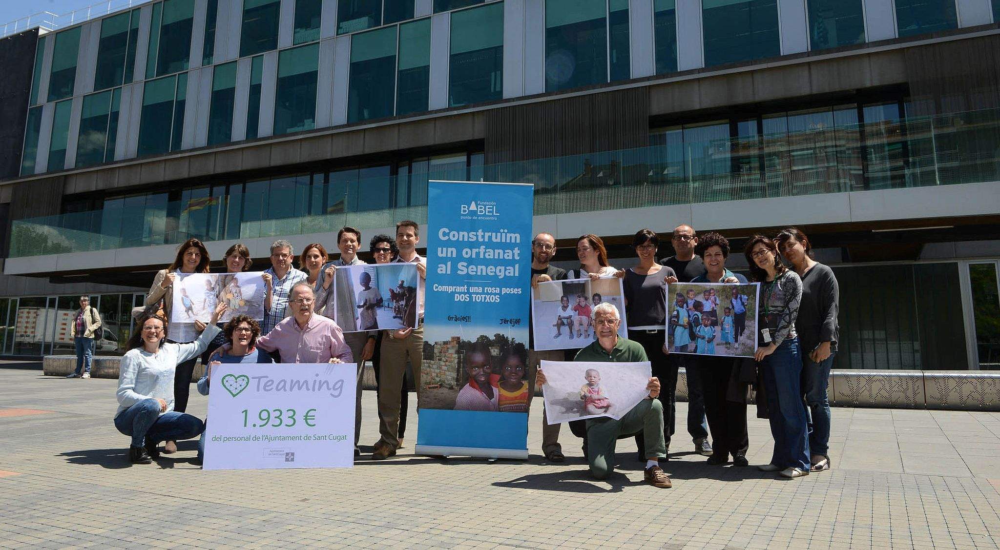 Teaming, el projecte solidari del personal de l'Ajuntament, estrena la seva primera edició amb 1.933 euros recaptats. FOTO: Localpress