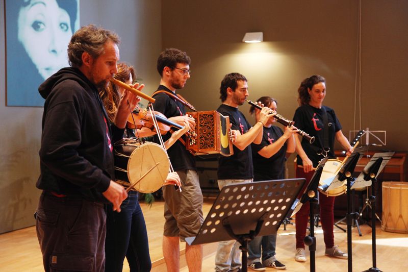 Concert de fi de curs de l'Escola de Música Tradicional a l'Aula Magna de l'Escola Municipal de Música. FOTOS: Lali Puig