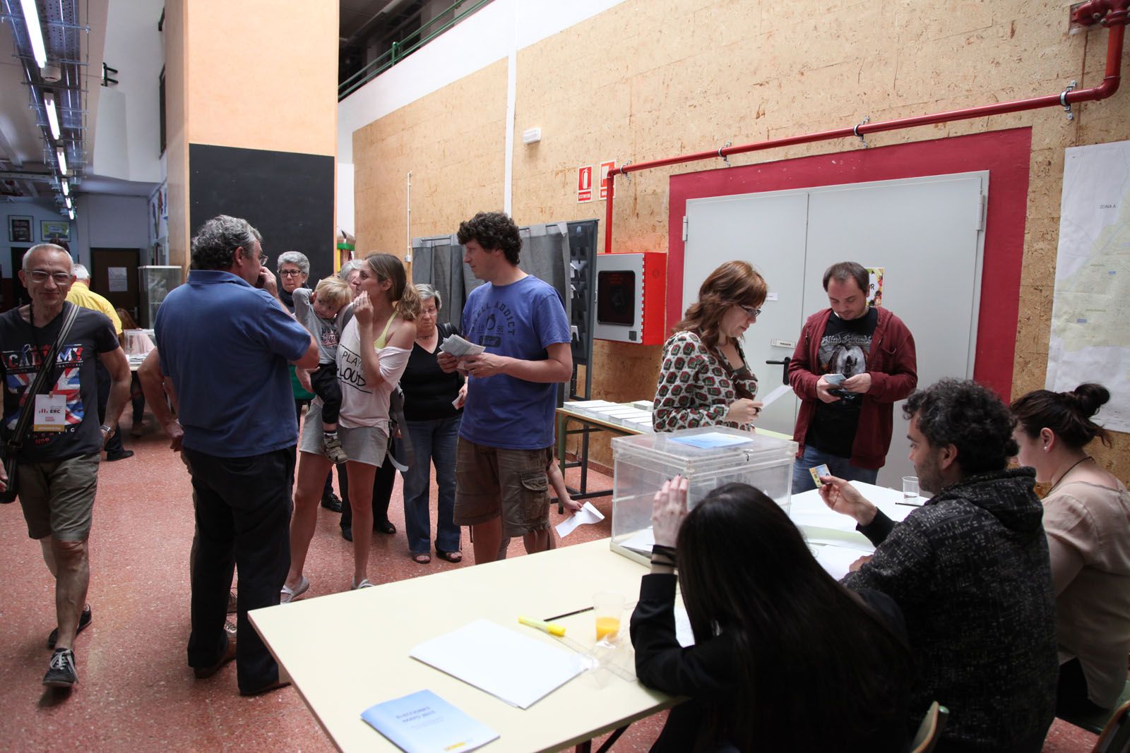 Participació a l'escola Catalunya, al barri de Mira-sol. FOTO: Lali Puig