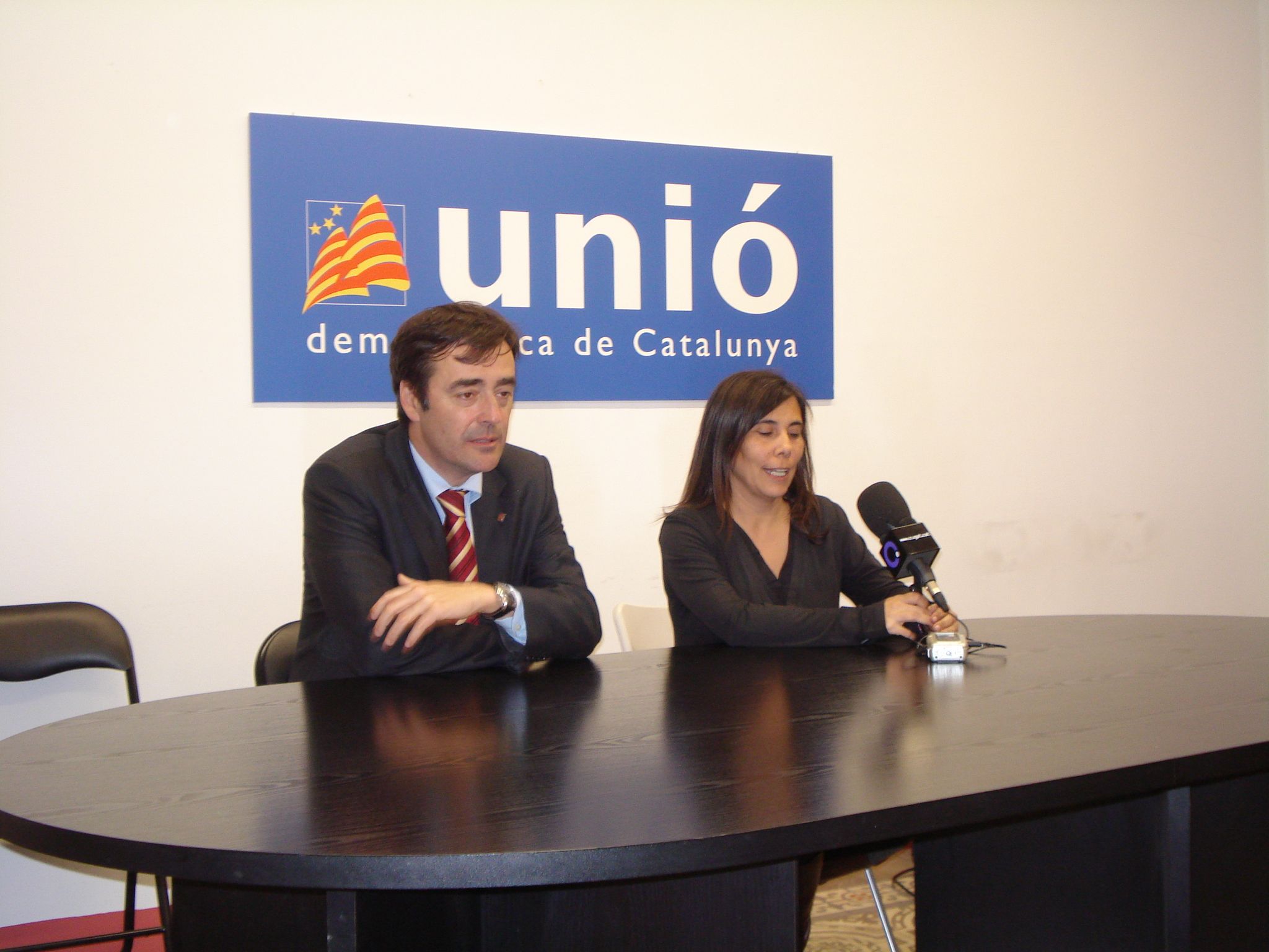 Recasens, president d'Unió a Sant Cugat fins el 2004; i Paraira, actual presidenta. FOTO: JR Armadàs