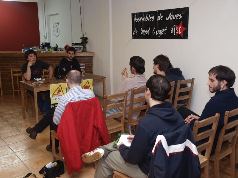 Una roda de premsa al casal. FOTO: Arxiu