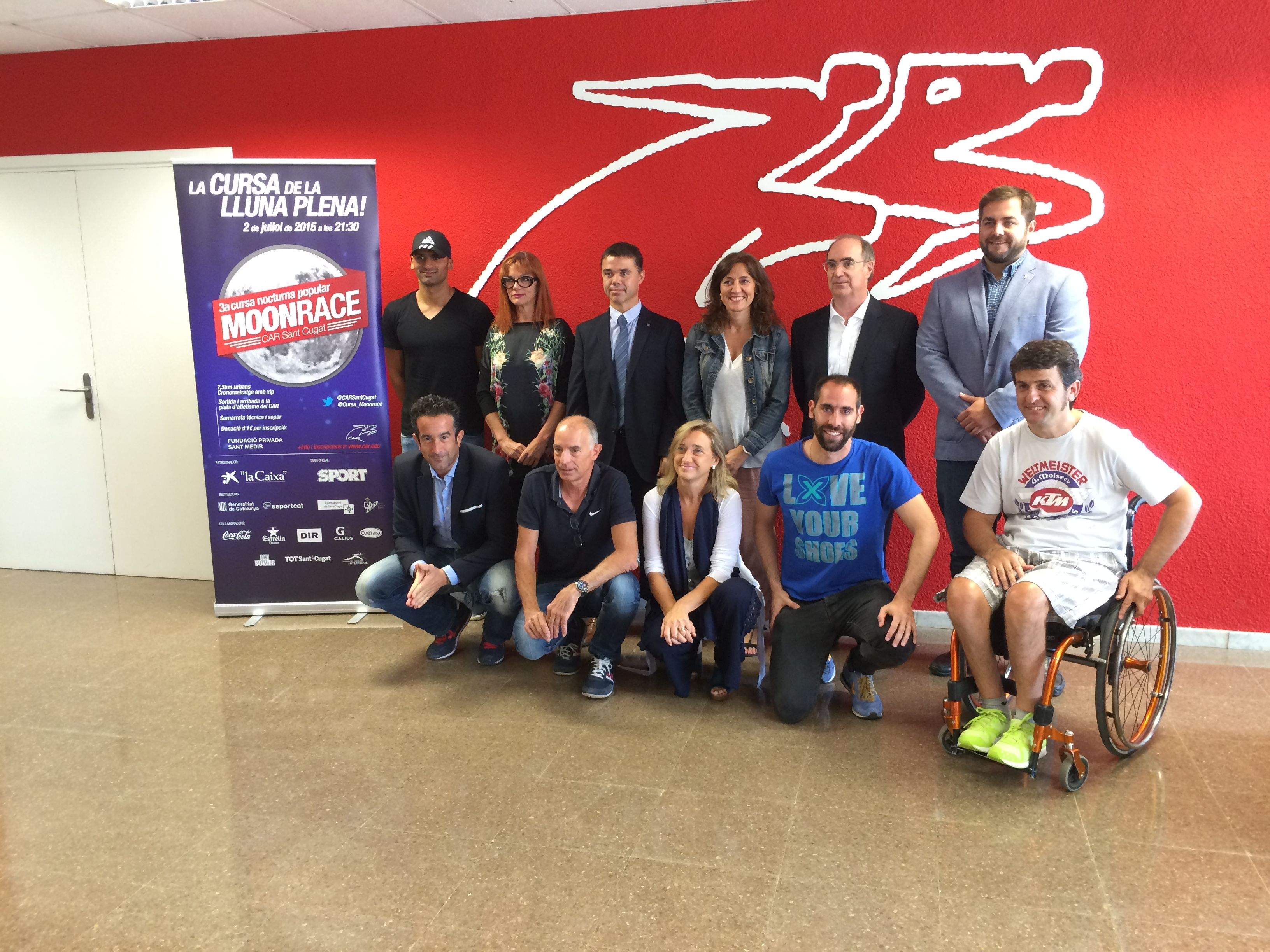 Organitzadors, personalitats i esportistes, a l'acte. FOTO: À. L. P.