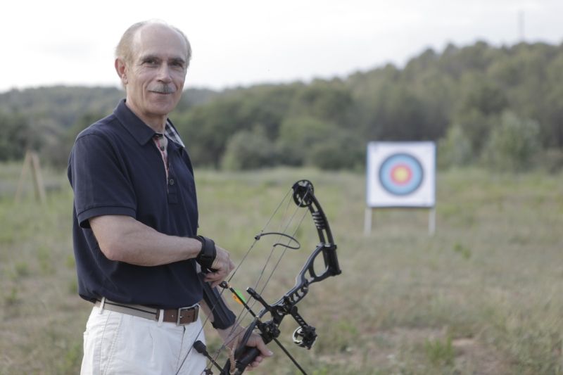 Ramon Pujol, a les instal·lacions del Club Arquers Sant Cugat. FOTO: Artur Ribera