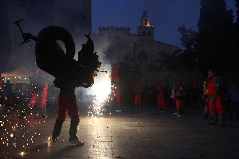 El Drac Infantil de Terrassa durant e Correfoc Infantil. FOTO: Lali Puig