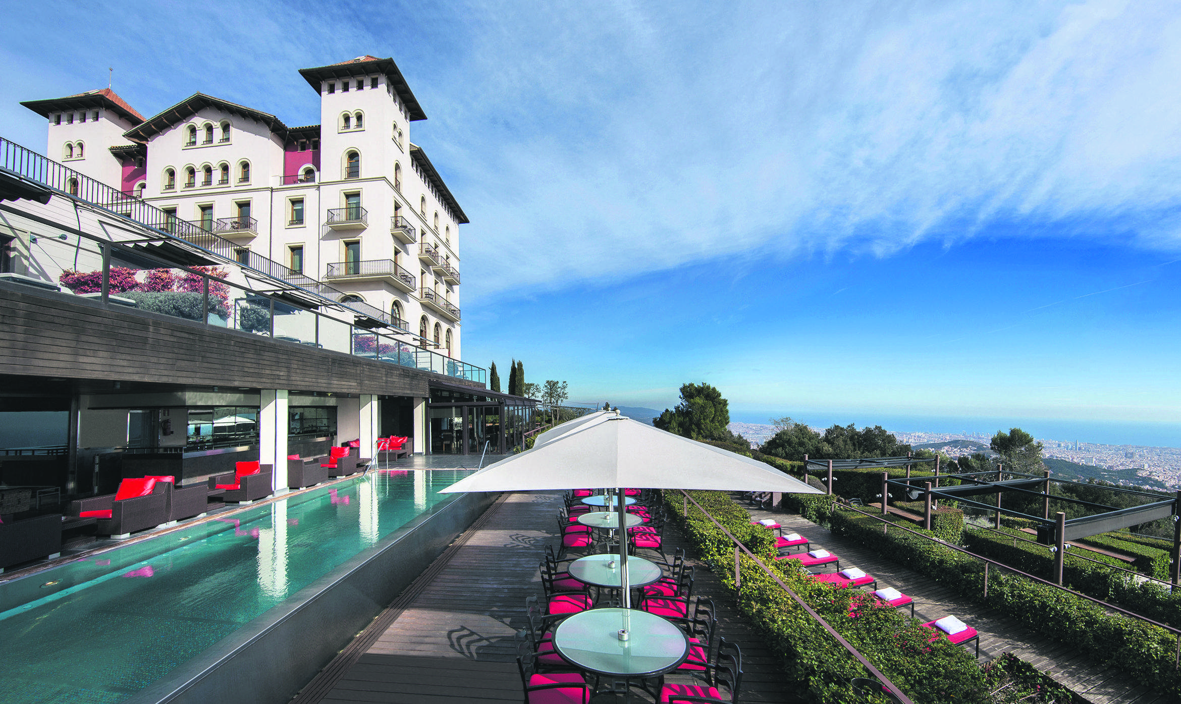  Els clients de La Florida tenen Barcelona als seus peus. FOTO: Cedida