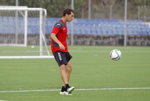 Lucas Porcar durant un entrenament amb el RCD Espanyol B. FOTO: RCDE